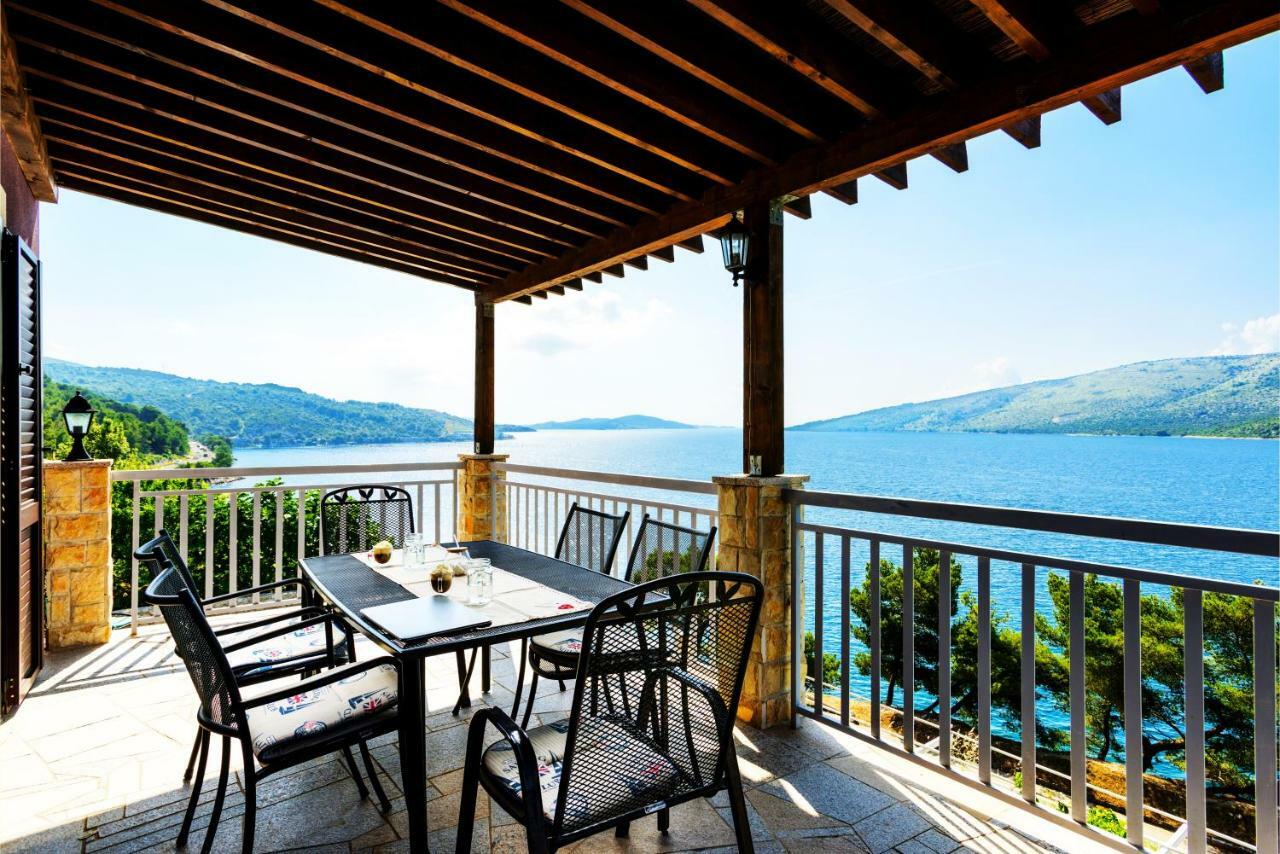 Seaside Villa Near Trogir - Poljica Marina Exterior foto
