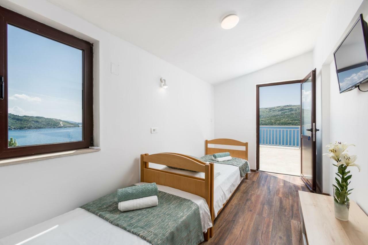 Seaside Villa Near Trogir - Poljica Marina Exterior foto