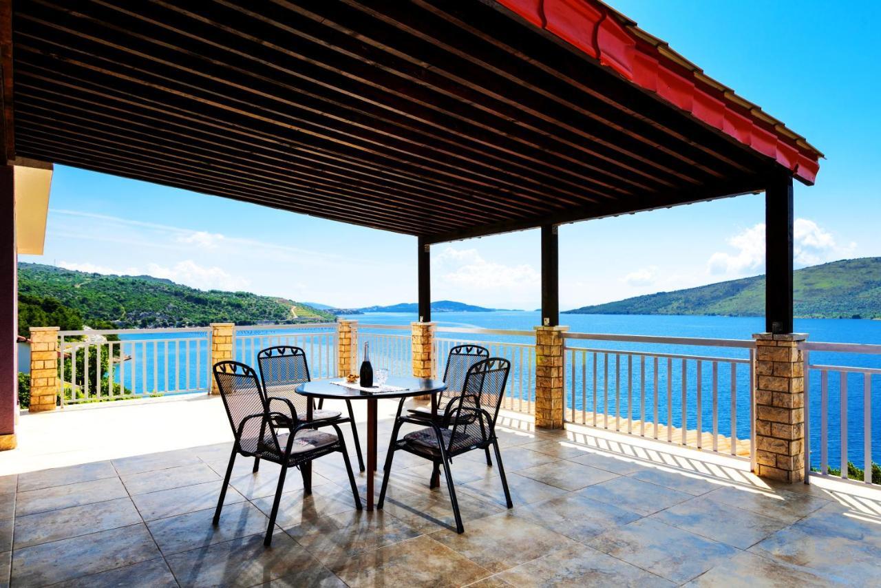 Seaside Villa Near Trogir - Poljica Marina Exterior foto
